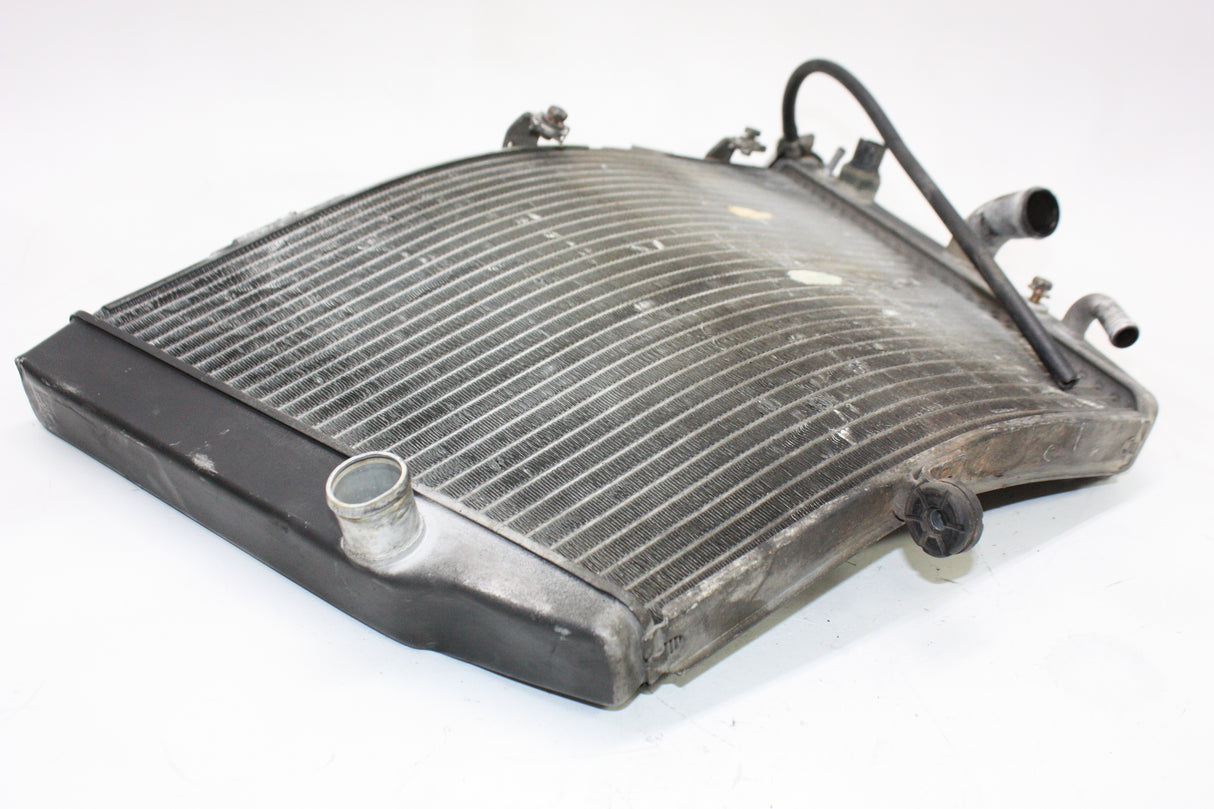 2005 Suzuki GSXR600 OEM ENGINE RADIATOR MOTOR COOLER COOLING RADIATER