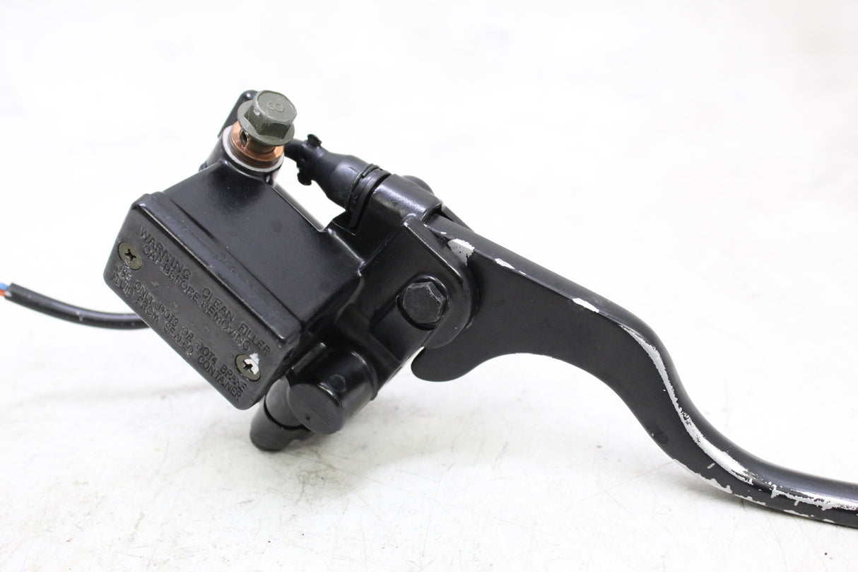 2017 Genuine Scooter Co. Buddy 125 OEM FRONT BRAKE MASTER CYLINDER W/ LEVER