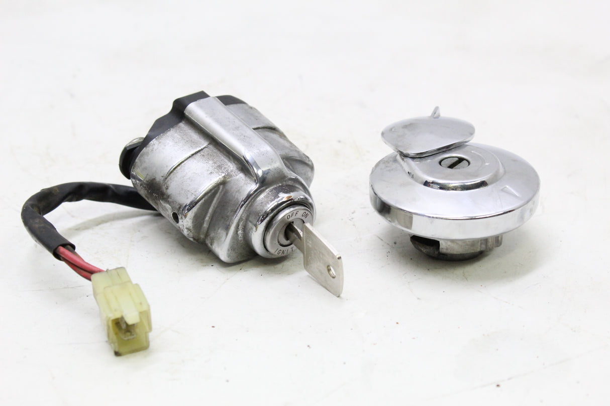 1996 Honda Shadow ACE 1100 VT1100 OEM IGNITION SWITCH GAS CAP LOCK SET KEY