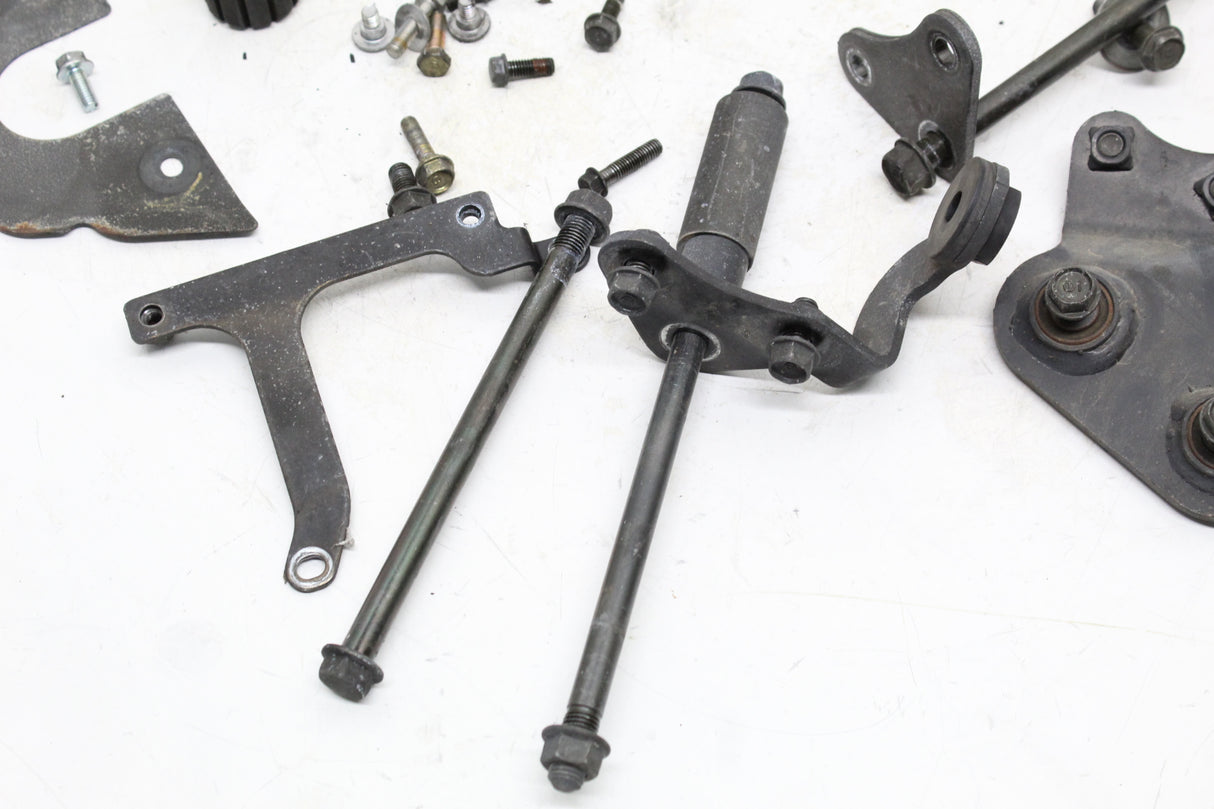 2005 Honda VTX1300S VTX1300 OEM ENGINE MOUNTING BOLTS HARDWARE MOTOR SCREWS