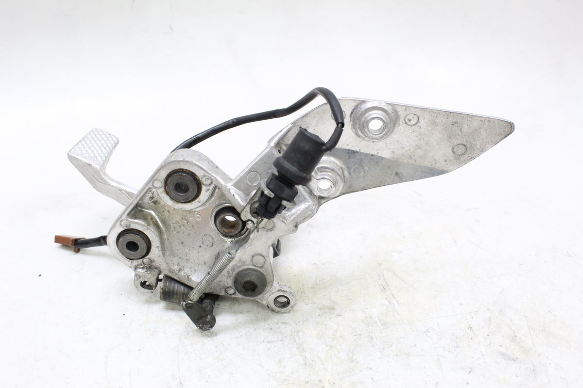 2003 Yamaha FZ1 FZS1000 Fazer OEM Right Rearset Foot Peg Brake Pedal