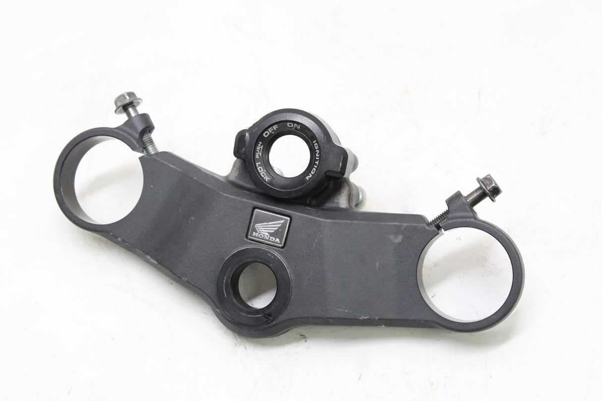 2006 Honda CBR600RR OEM FORKS UPPER TRIPLE TREE CLAMP