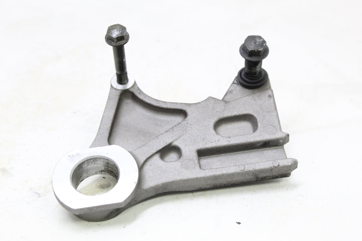 2005 YAMAHA FZ6 OEM REAR BRAKE CALIPER HANGER MOUNT BRACKET