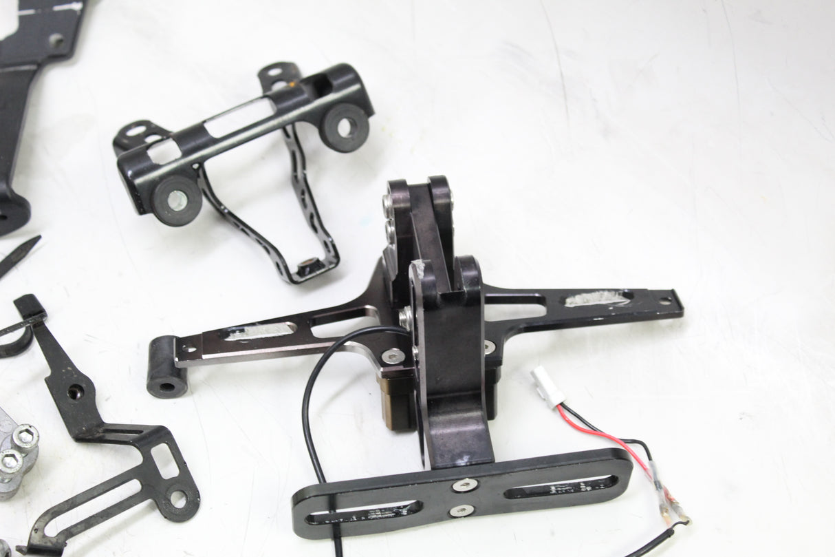 2017 Yamaha FZ10 OEM BOLTS BRACKETS SET