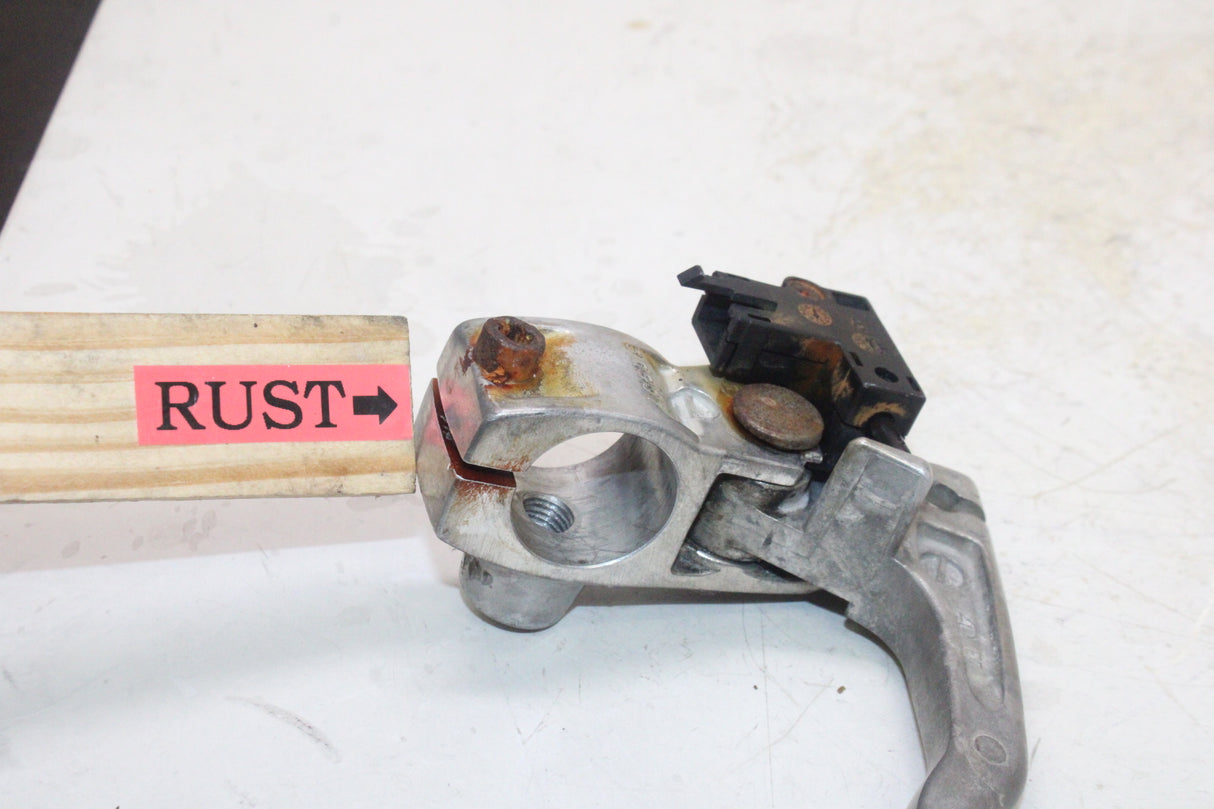 2001 BMW R1100RT OEM CLUTCH PERCH MOUNT WITH LEVER
