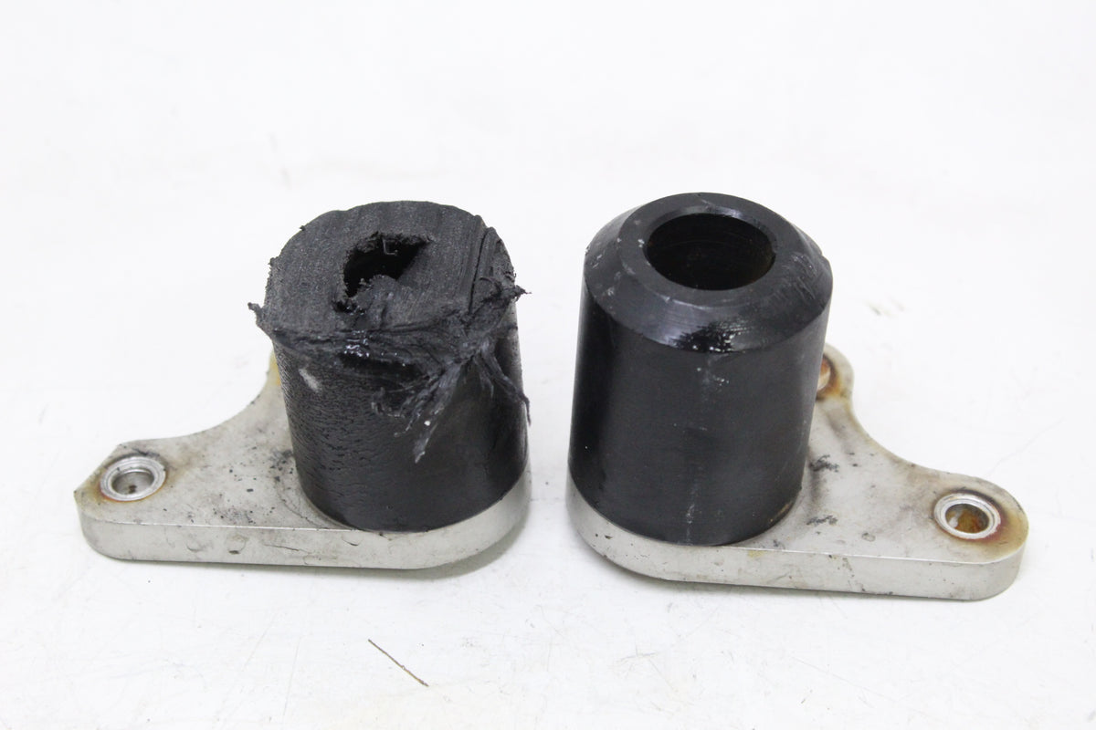 2003 YAMAHA FZ1 FZS1000 FAZER FRAME SLIDERS CRASH PROTECTORS PAIR