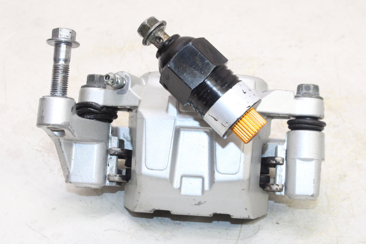 2007 Yamaha V Star 650 XVS650 OEM RIGHT FRONT BRAKE CALIPER