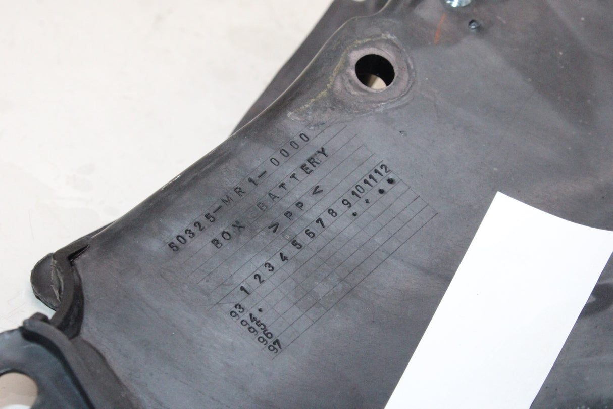 1995 Honda Shadow VLX 600 VT600C OEM REAR BACK TAIL UNDERTAIL BATTERY TRAY