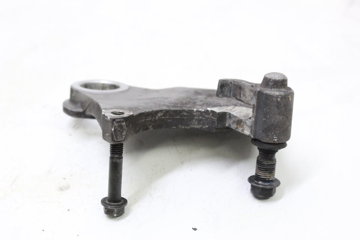 2005 YAMAHA FZ6 OEM REAR BRAKE CALIPER HANGER MOUNT BRACKET