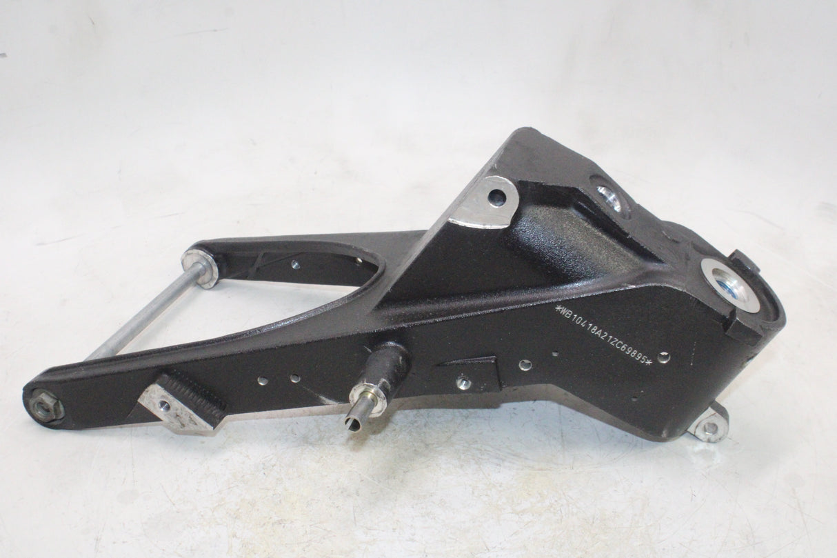 2001 BMW R1100RT OEM FRONT UPPER FRAME BRACKET MOUNT