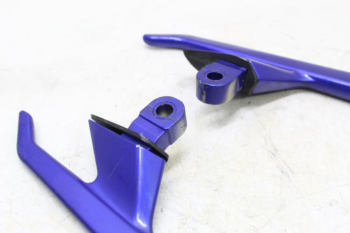 2003 YAMAHA FZ1 FZS1000 FAZER OEM REAR PASSENGER GRAB HANDLES LEFT RIGHT PAIR