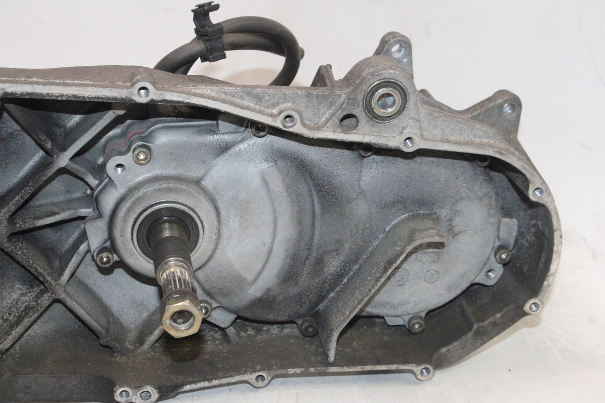 2002 Aprilia Scarabeo 150 OEM ENGINE MOTOR CRANKCASE CRANK CASES BLOCK