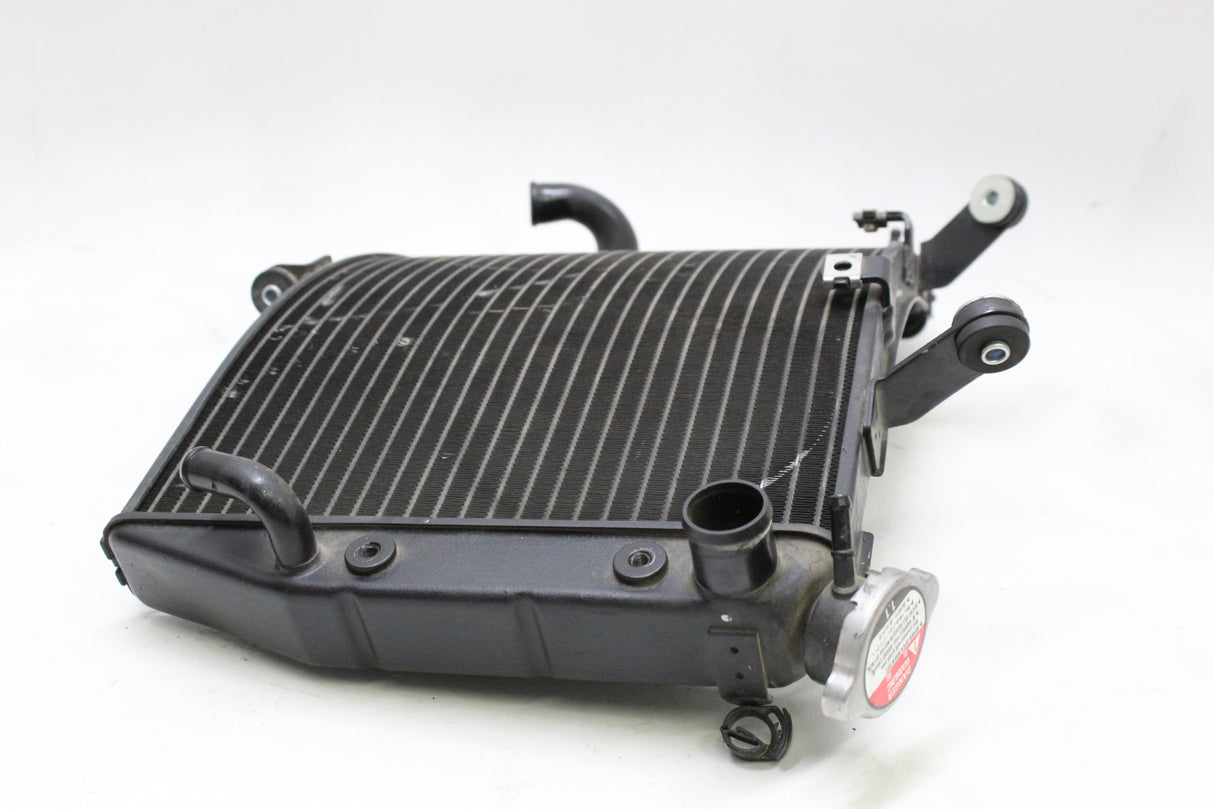 2004 Yamaha YZF R1 04-06 OEM ENGINE RADIATOR MOTOR COOLER COOLING RADIATER