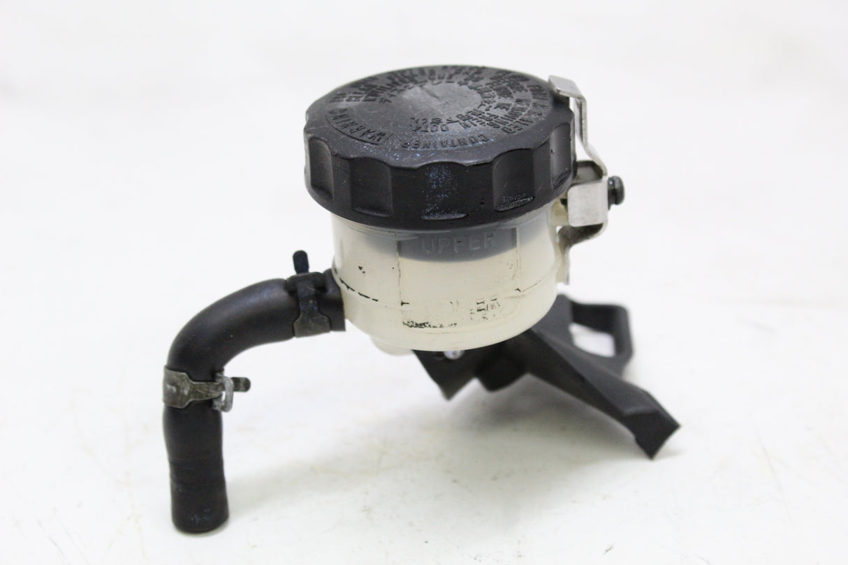 2007 Yamaha YZF R6S OEM FRONT BRAKE MASTER FLUID RESERVOIR TANK BOTTLE