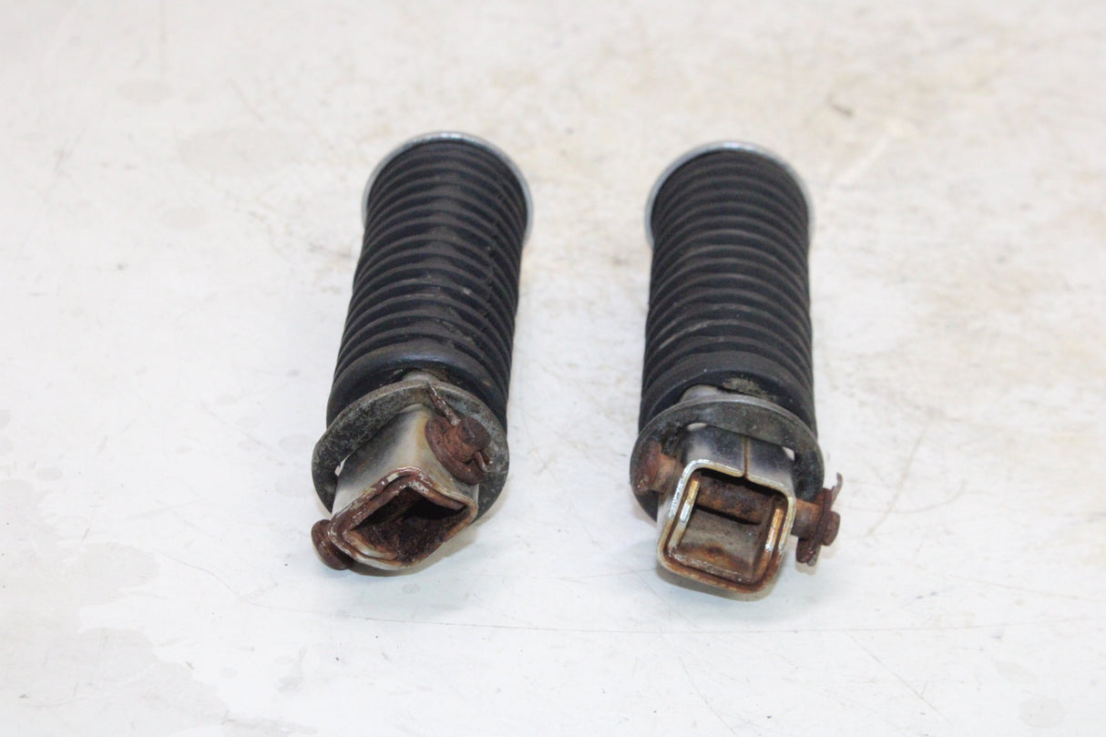 1995 Honda Shadow VLX 600 VT600C OEM REAR PEG PAIR
