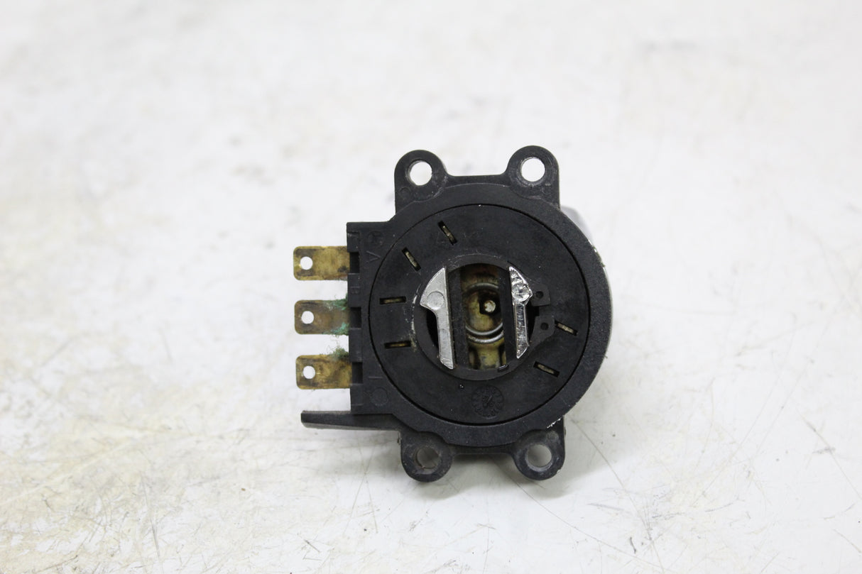 2000 Harley-Davidson Softail Deuce FXSTD OEM IGNITION SWITCH !NO KEY!