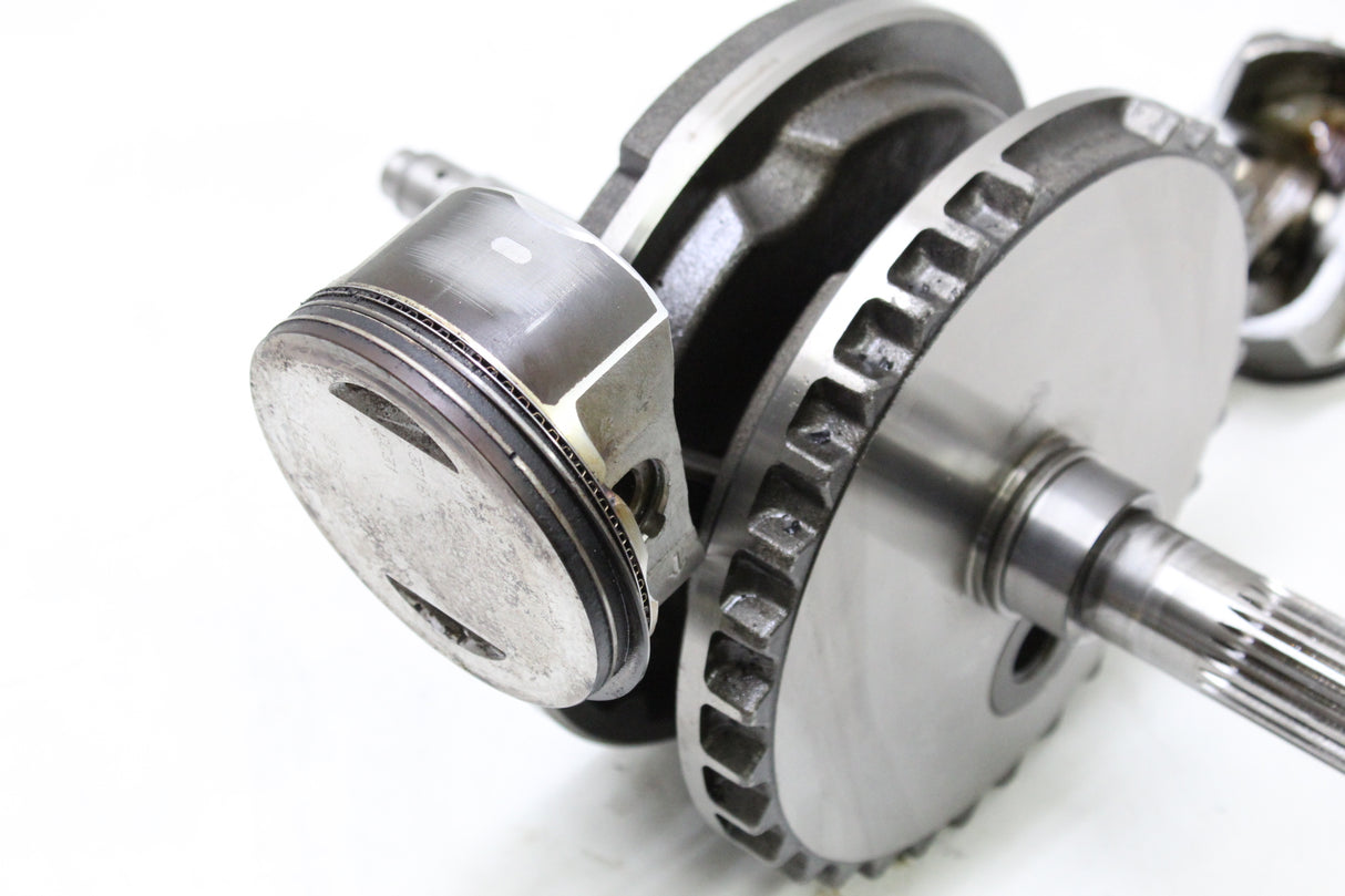 2015 Harley-Davidson Road Glide FLTRXS OEM ENGINE CRANKSHAFT W PISTONS