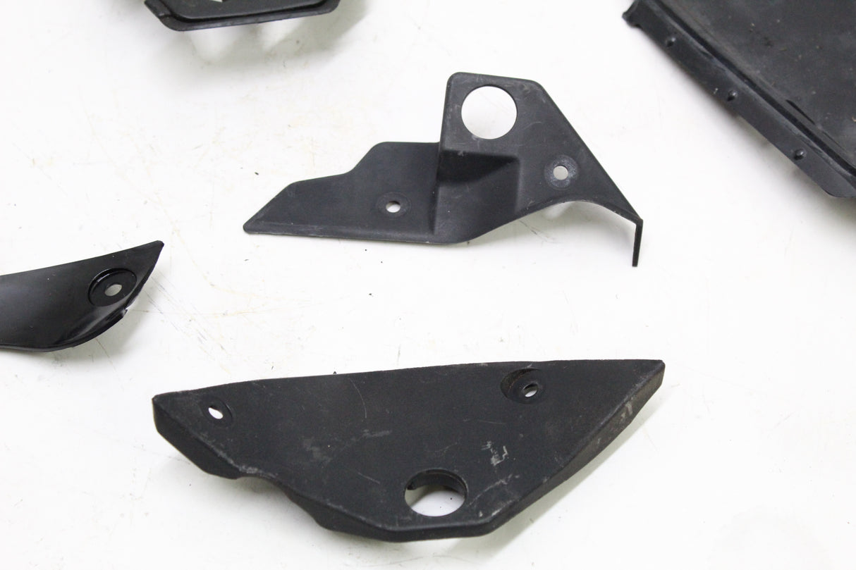 2007 Yamaha YZF R6S OEM INNER FAIRING COWL TRIM COVER PANEL KIT