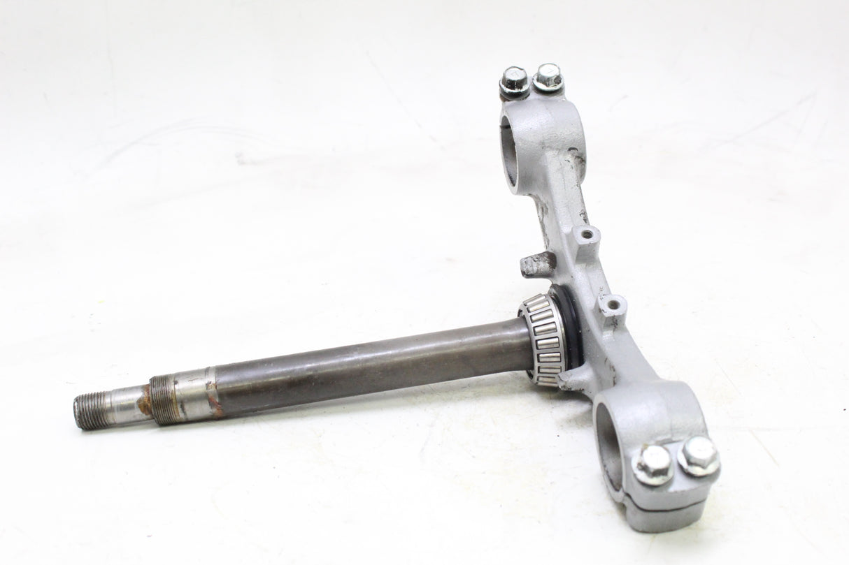 1992 KAWASAKI NINJA 600R ZX600C OEM LOWER TRIPLE TREE STEERING STEM