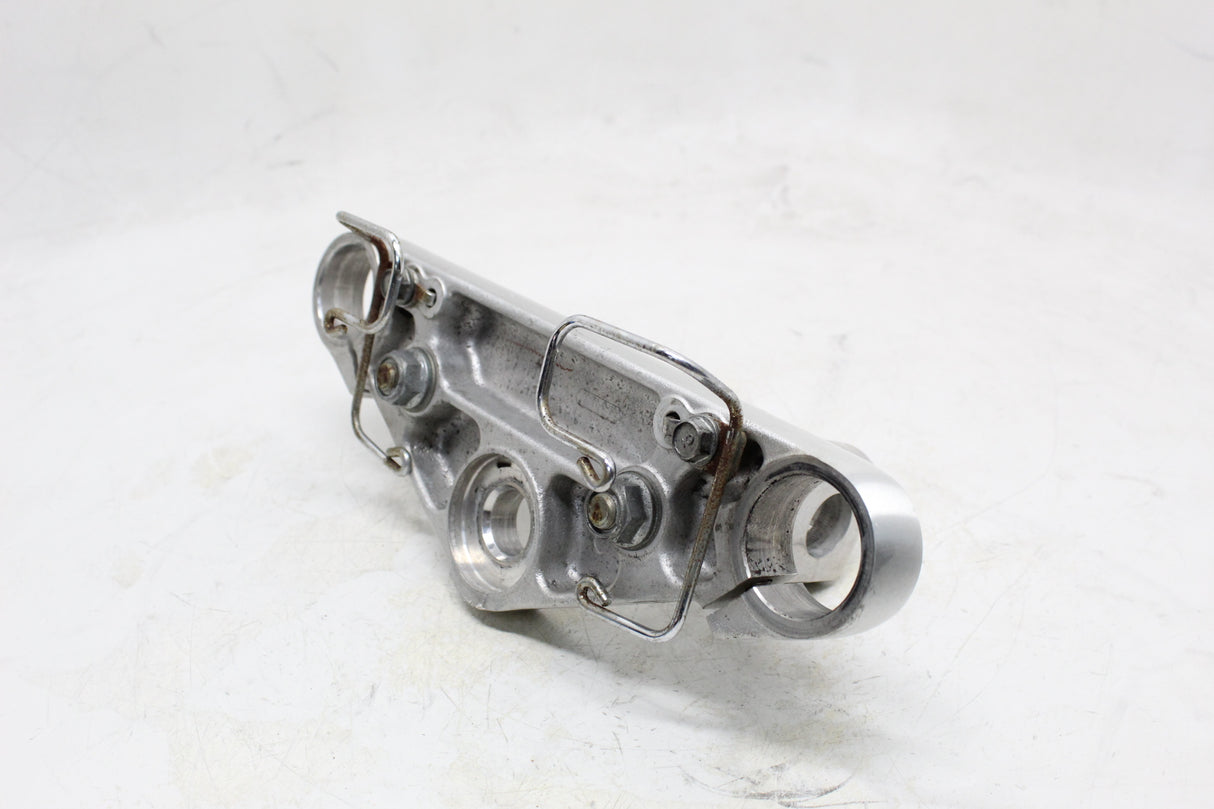 2005 Honda VTX1300S VTX1300 OEM FORKS UPPER TRIPLE TREE CLAMP