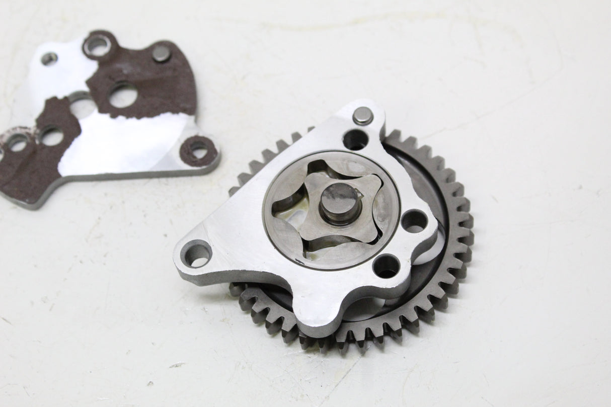 2007 Kawasaki KLR650 OEM ENGINE MOTOR OIL PUMP