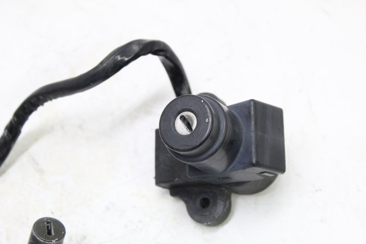 1992 KAWASAKI NINJA 600 ZX600 OEM IGNITION SWITCH SEAT LOCK SET NO KEY