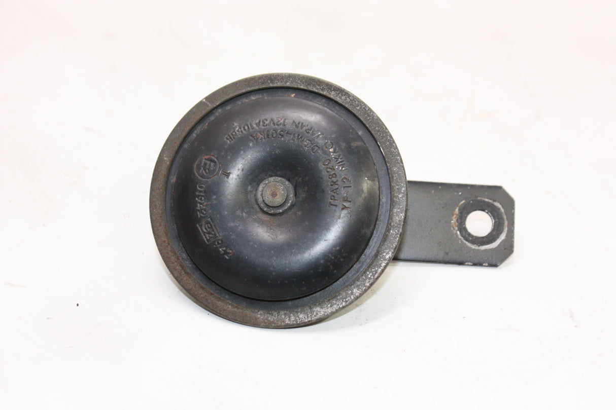 2004 Triumph Daytona 600 OEM HORN SIGNAL