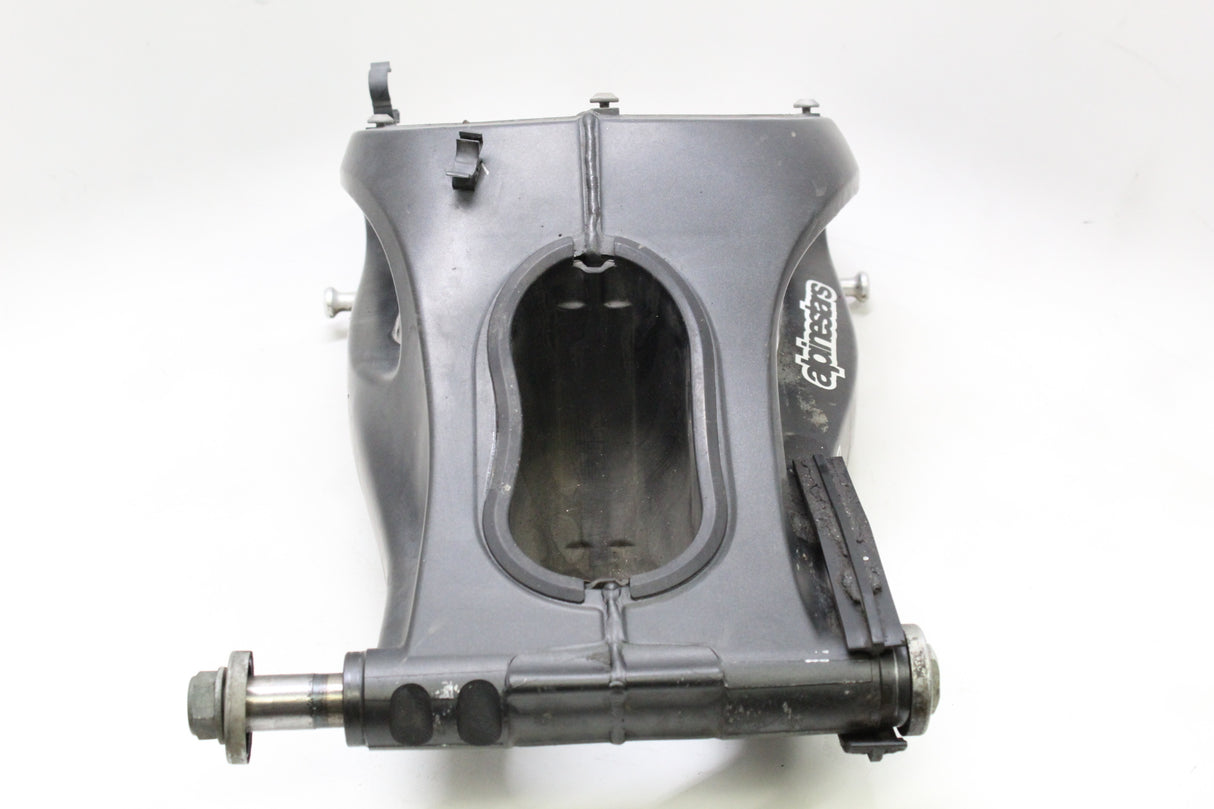2007 Yamaha YZF R6S OEM REAR SWINGARM BACK SUSPENSION SWING ARM