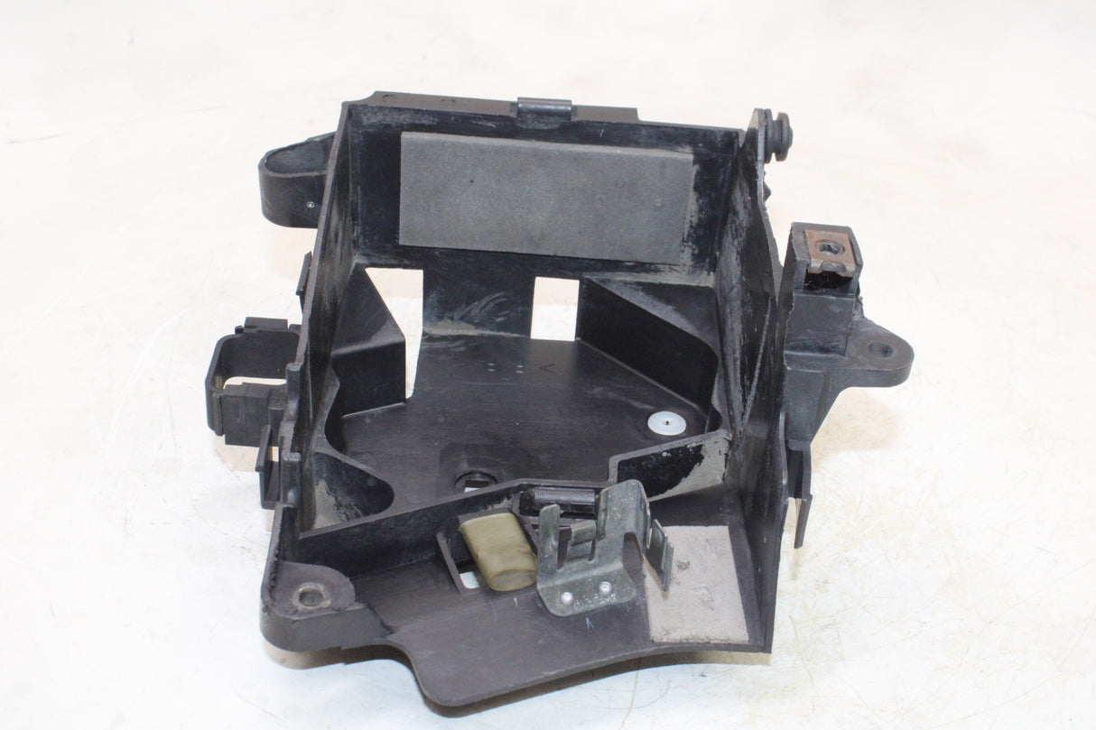 2007 Yamaha V Star 650 OEM REAR BACK TAIL UNDERTAIL BATTERY TRAY PLASTIC