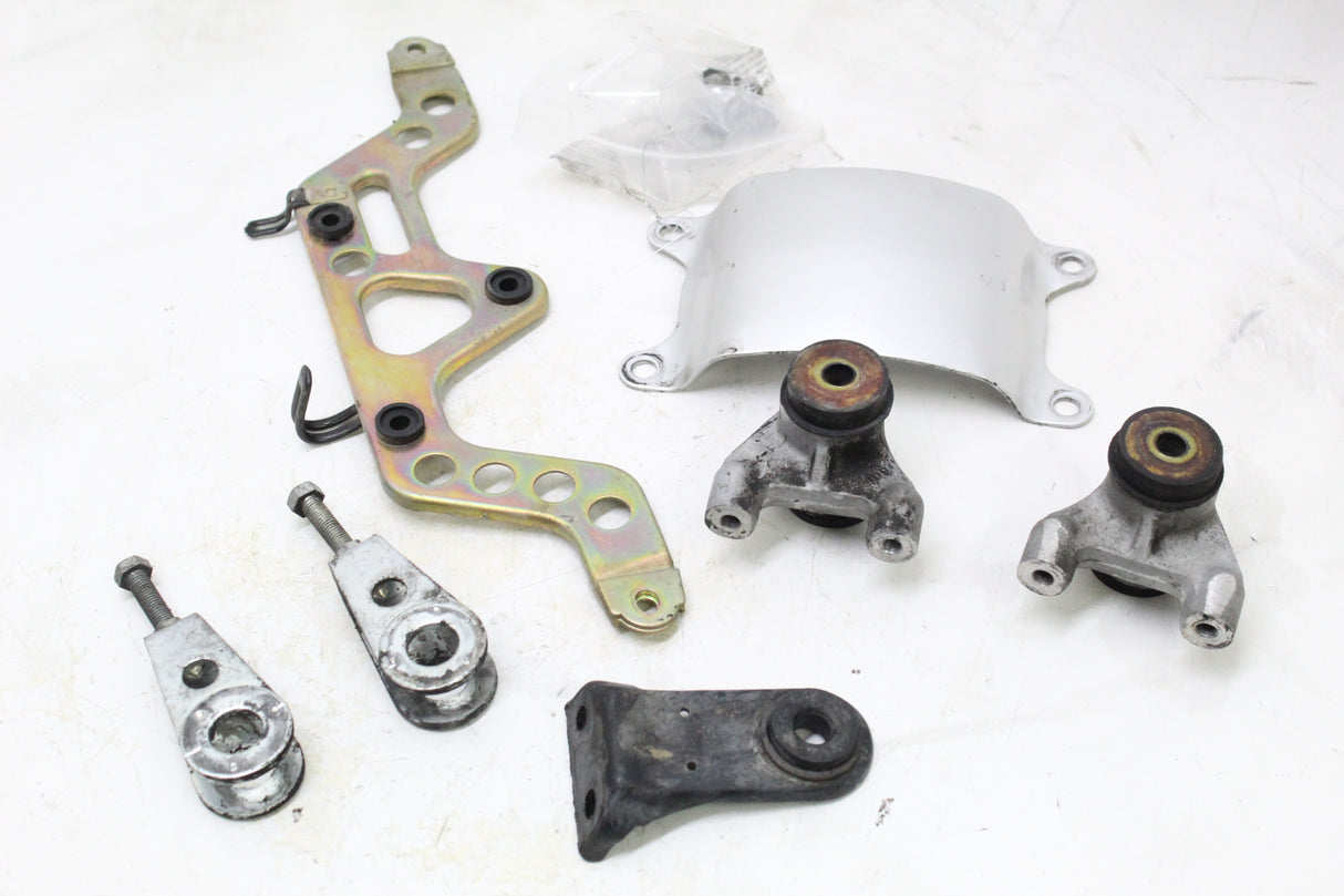 1992 KAWASAKI NINJA 600 ZX600 OEM BRACKETS MOUNTS HOLDERS HARDWARE SET