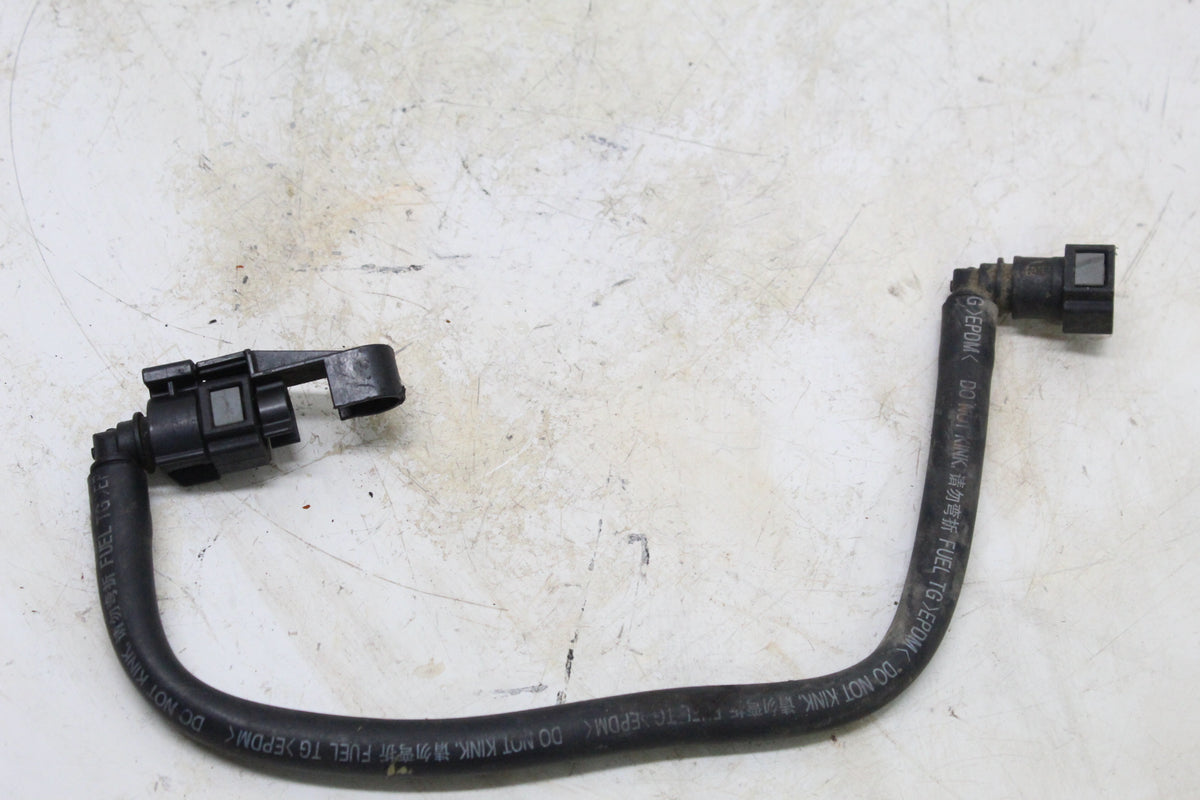 2009 Yamaha YZF R6S OEM Fuel Gas Hose Line With Connectors