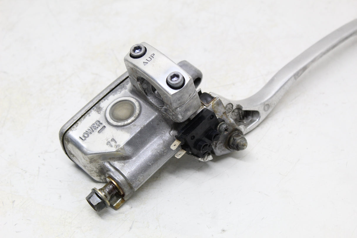 2005 Honda VTX1300S VTX1300 OEM FRONT BRAKE MASTER CYLINDER W/ LEVER