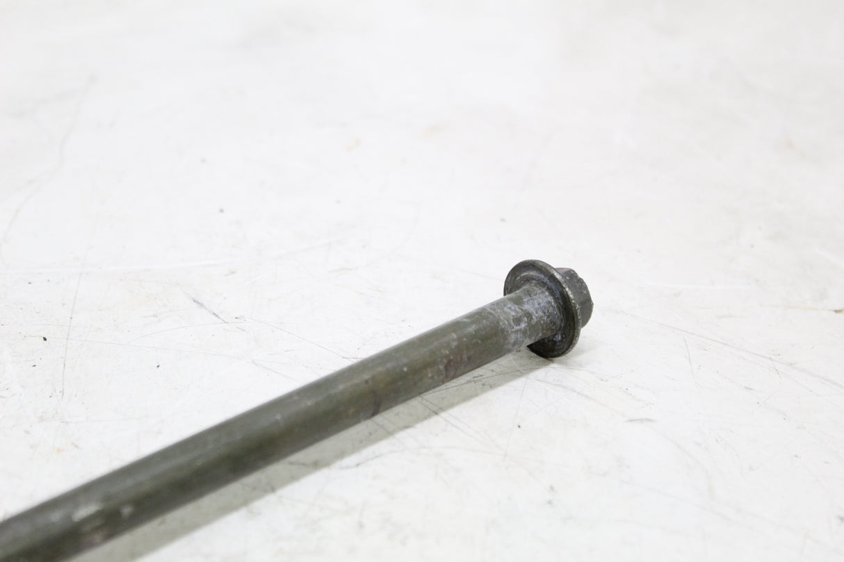 2017 Genuine Scooter Co. Buddy 125 OEM FRONT WHEEL RIM AXLE PIVOT BOLT