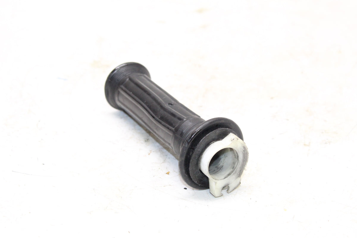 1983 Yamaha XC180 Riva 180 OEM Right Throttle Grip Tube Assembly