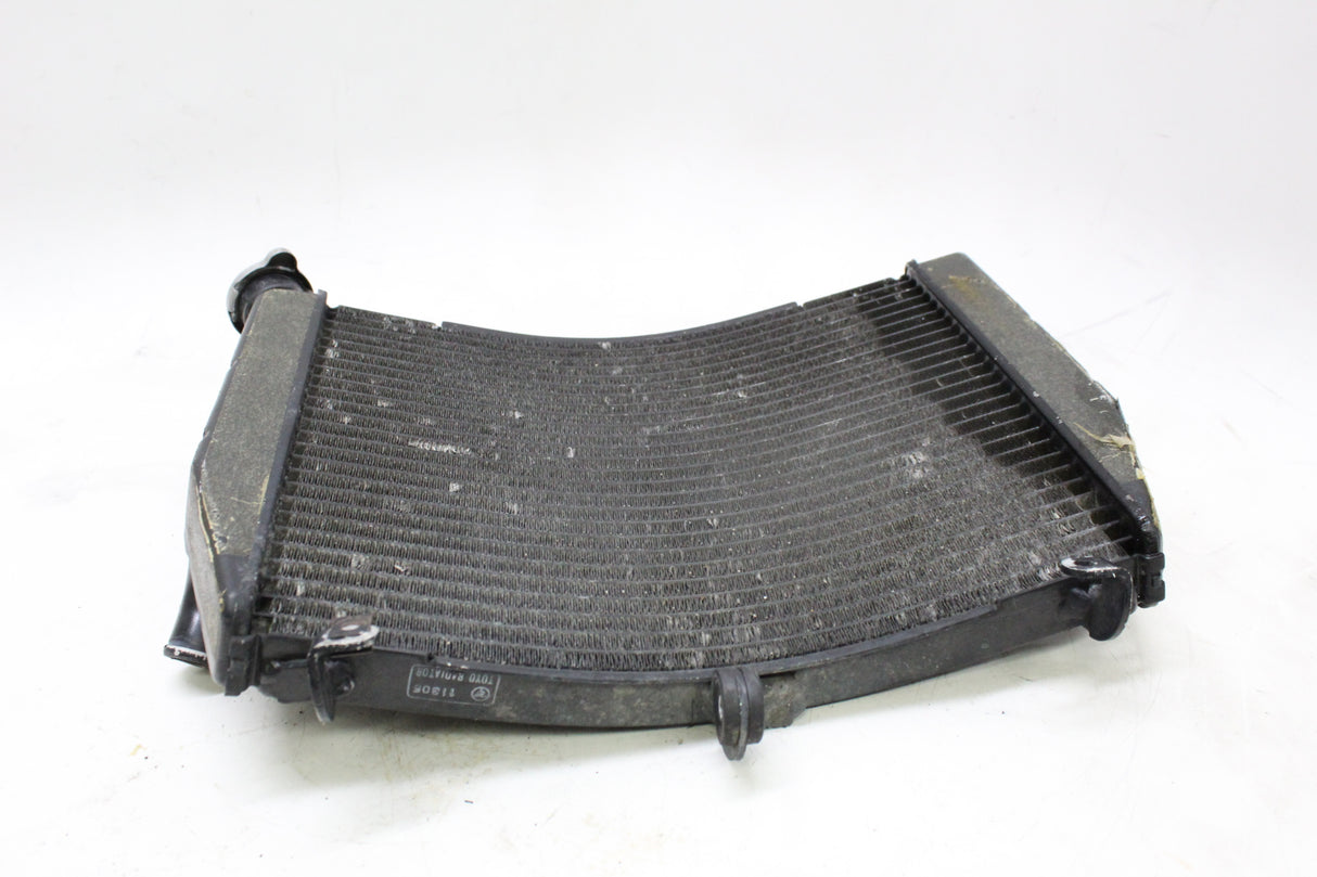 2005 Yamaha YZF R6 OEM ENGINE RADIATOR MOTOR COOLER COOLING RADIATER