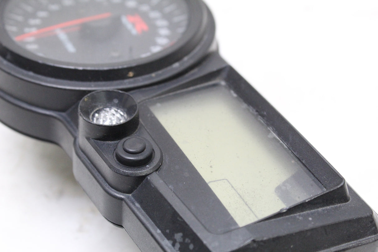 2004 SUZUKI GSXR600 OEM SPEEDOMETER GAUGE CLUSTER SPEEDO TACHOMETER