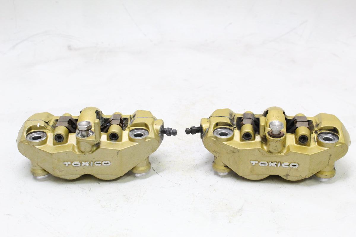 2004 SUZUKI GSXR600 OEM TOKICO FRONT BRAKE CALIPER SET PAIR