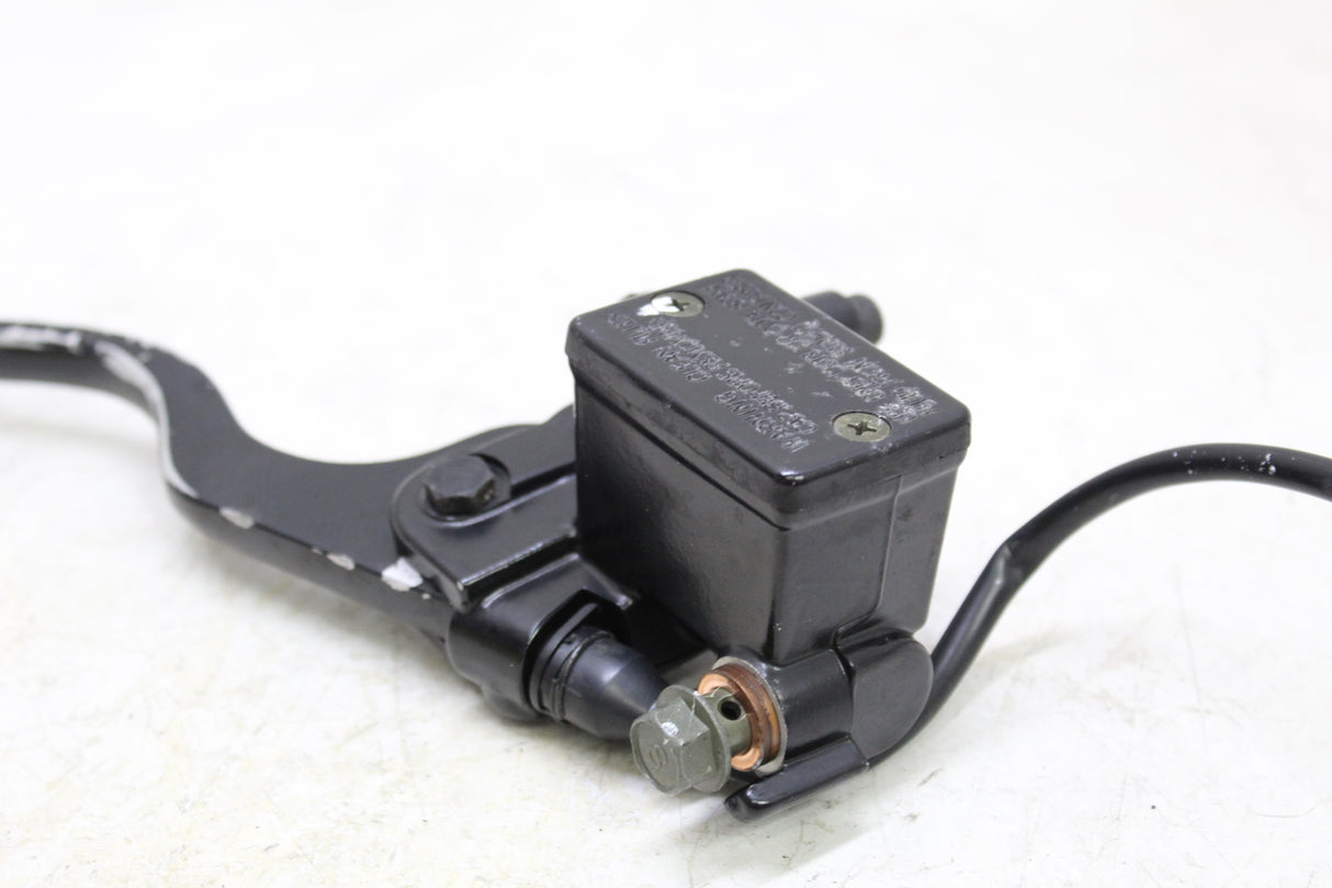 2017 Genuine Scooter Co. Buddy 125 OEM FRONT BRAKE MASTER CYLINDER W/ LEVER