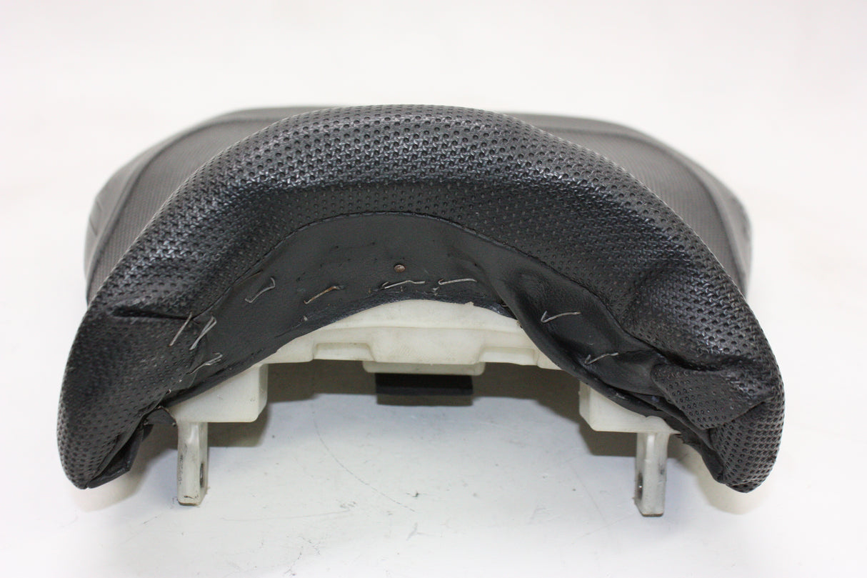 2005 Suzuki GSXR600 FRONT DRIVERS SEAT PAD SADDLE PILLION