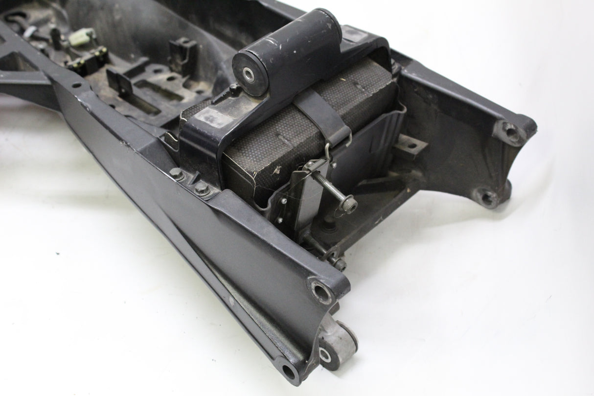 2004 Yamaha YZF R1 04-06 OEM REAR SUBFRAME BACK SUB FRAME