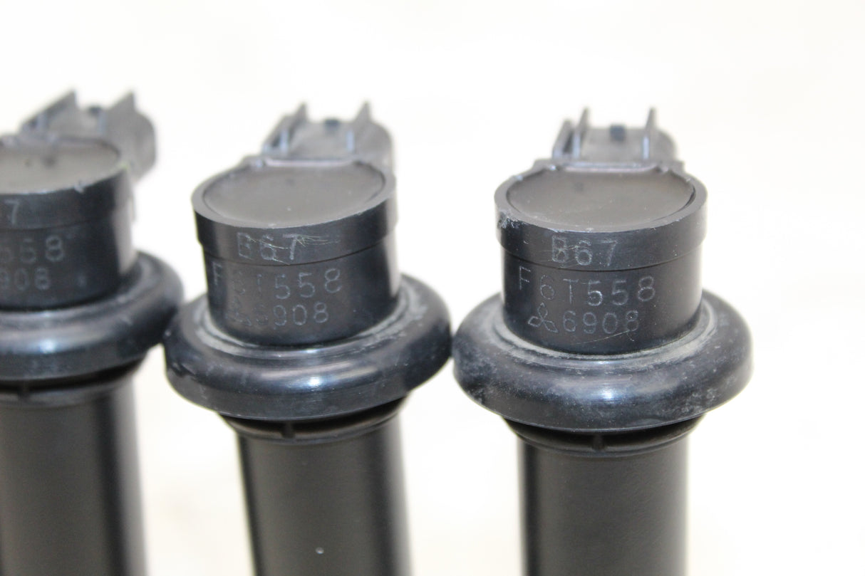 2017 Yamaha FZ10 OEM IGNITION COILS COIL SPARK PLUG CAPS