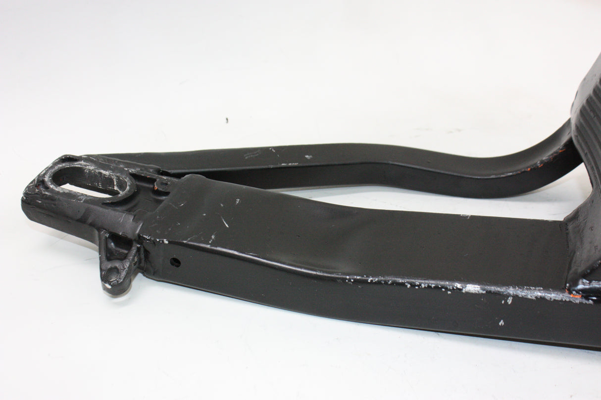 2005 Suzuki GSXR600 OEM REAR SWINGARM BACK SUSPENSION SWING ARM
