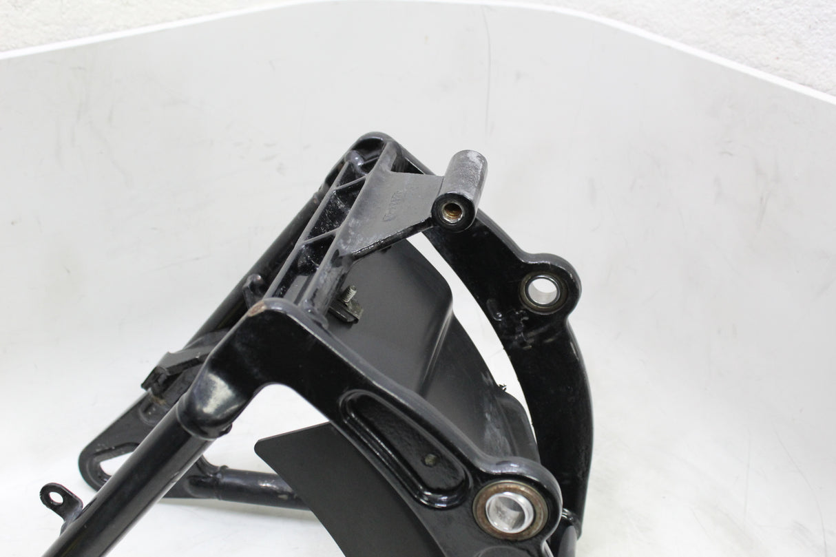 2000 Harley-Davidson Softail Deuce FXSTD OEM REAR SWINGARM BACK SWING ARM
