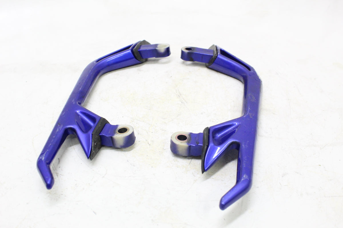 2003 YAMAHA FZ1 FZS1000 FAZER OEM REAR PASSENGER GRAB HANDLES LEFT RIGHT PAIR