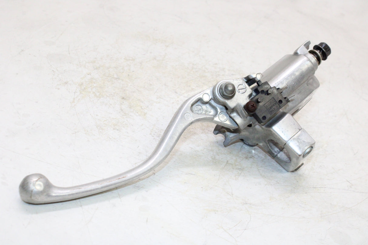 1995 Honda Shadow VLX 600 VT600C OEM FRONT BRAKE MASTER CYLINDER W/ LEVER