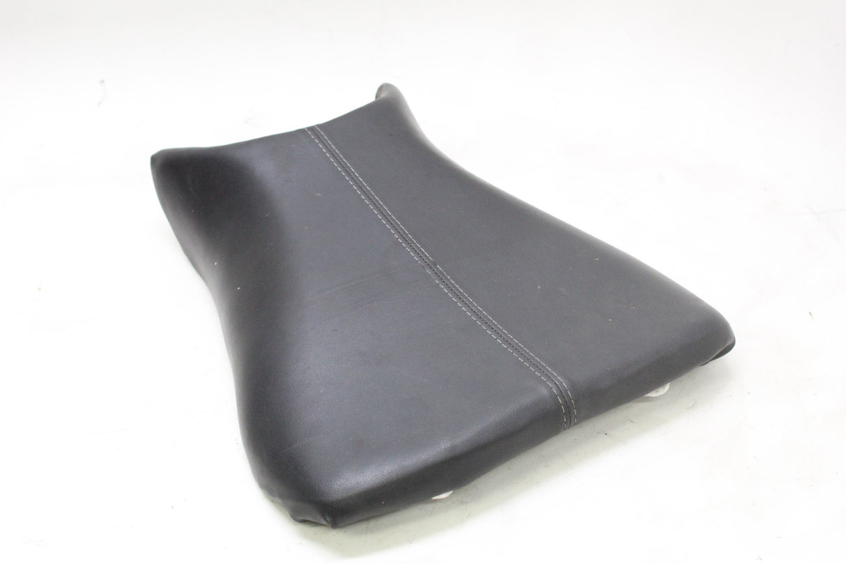 2005 Yamaha YZF R6 OEM FRONT DRIVERS SEAT PAD SADDLE PILLION