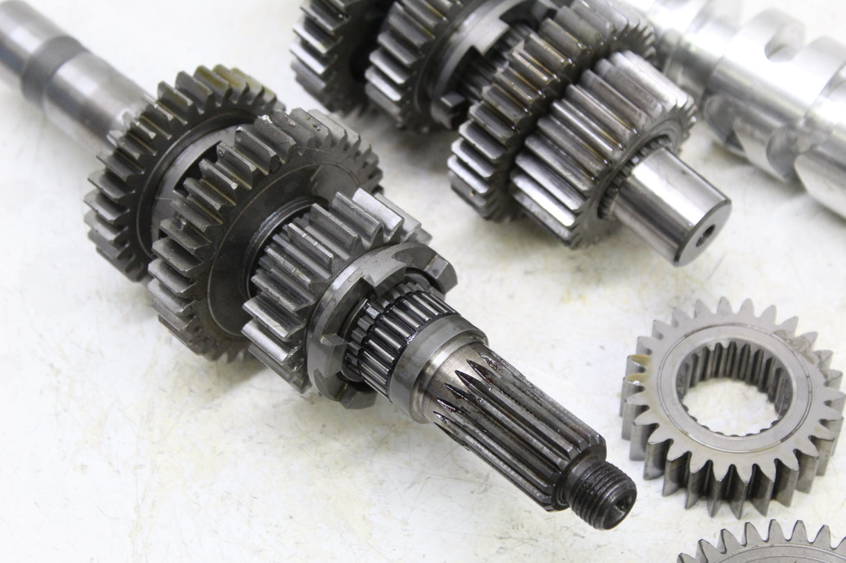 2005 Harley-Davidson Sportster 883 XL883 OEM ENGINE TRANSMISSION TRANNY GEARS