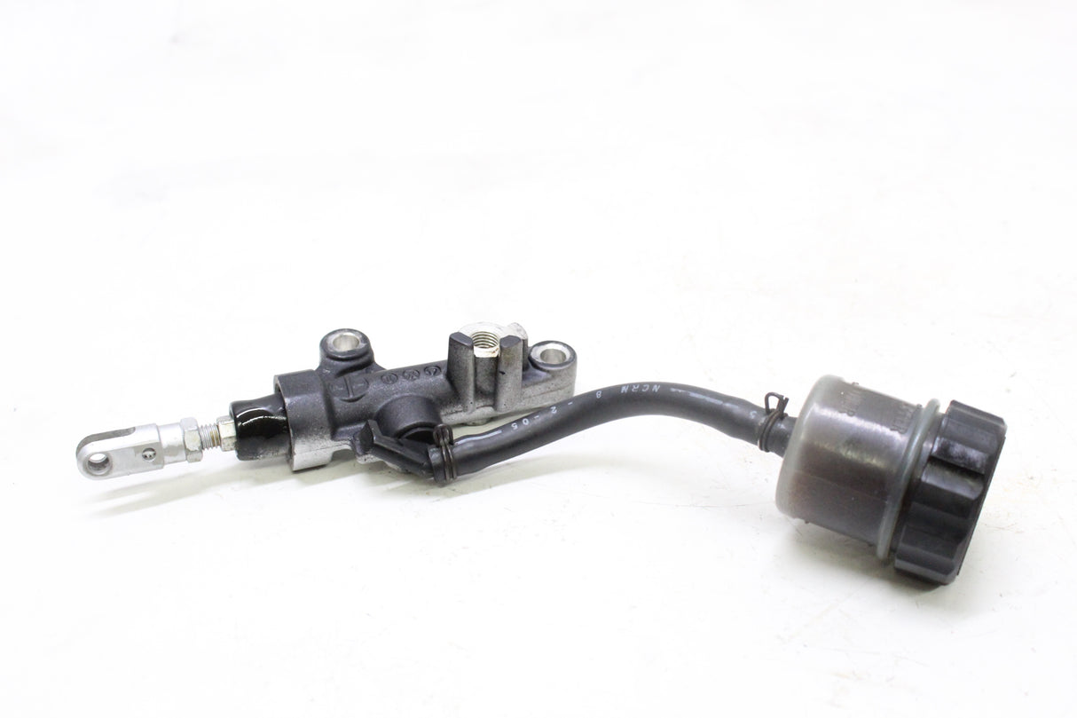 2005 Yamaha YZF R6 OEM REAR BACK BRAKE MASTER CYLINDER