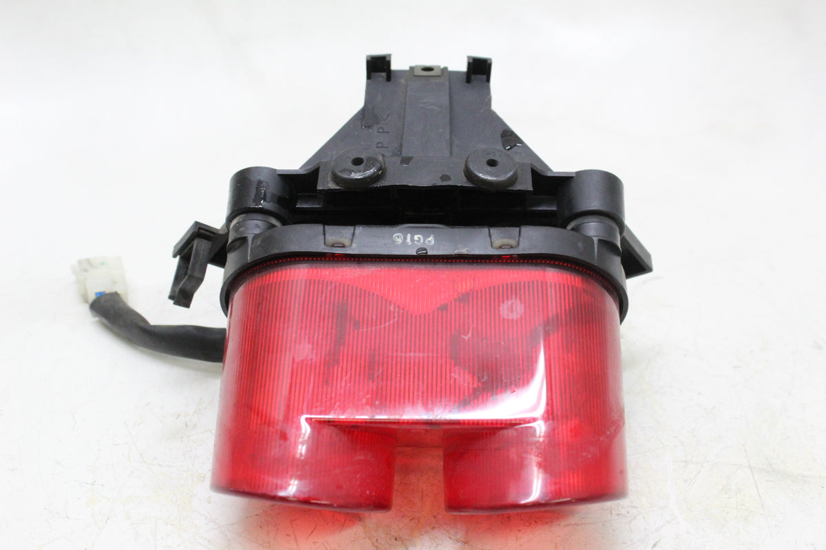 2003 YAMAHA FZ1 FZS1000 FAZER OEM REAR TAIL LIGHT BRAKE LAMP ASSEMBLY