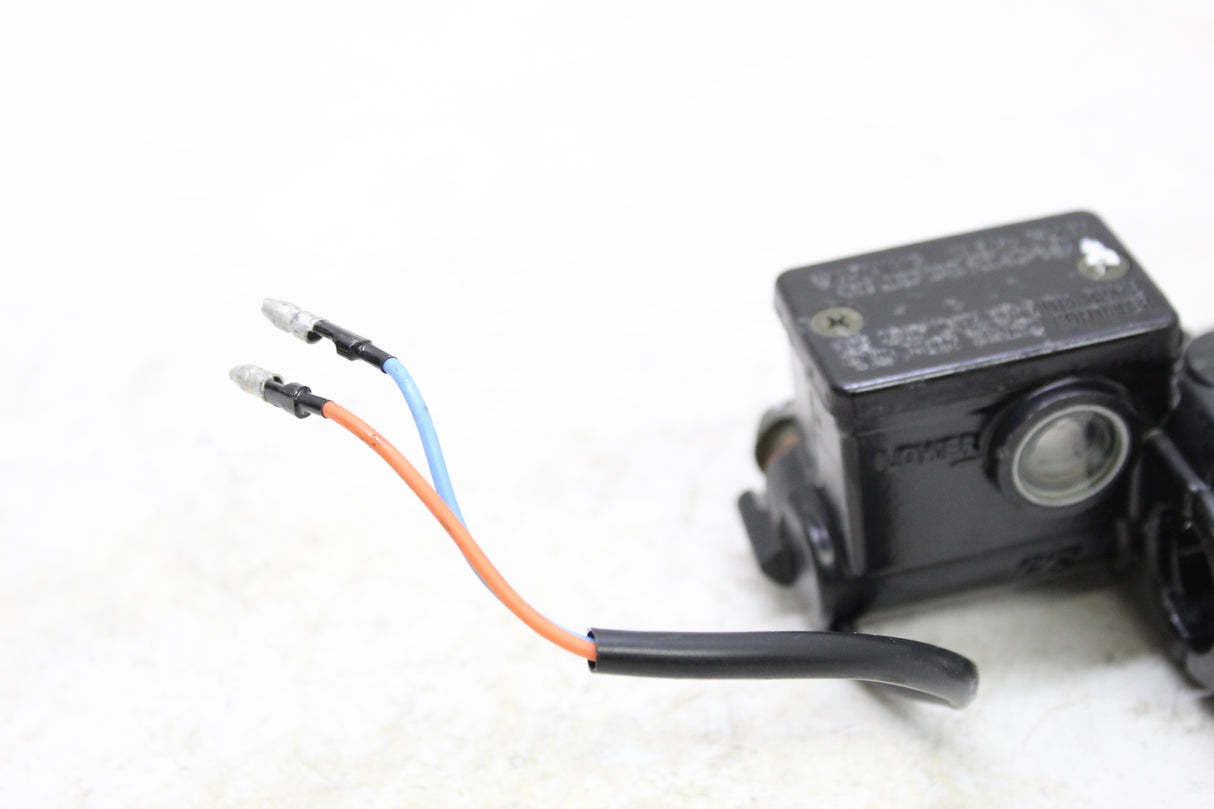 2017 Genuine Scooter Co. Buddy 125 OEM FRONT BRAKE MASTER CYLINDER W/ LEVER